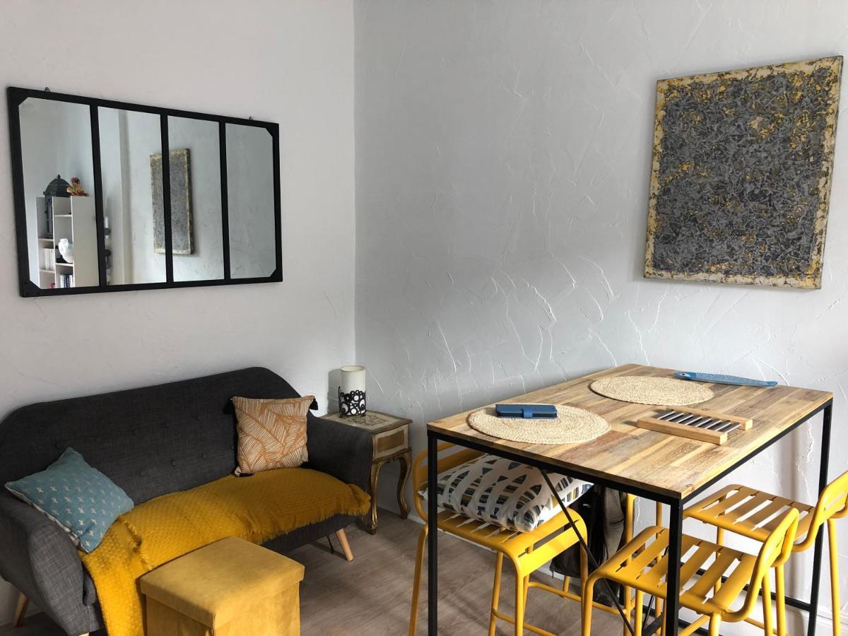 100 Metres De La Apercu Apartment *